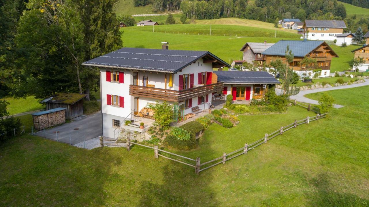 Appartamento Haus Kipfen Sibratsgfäll Esterno foto